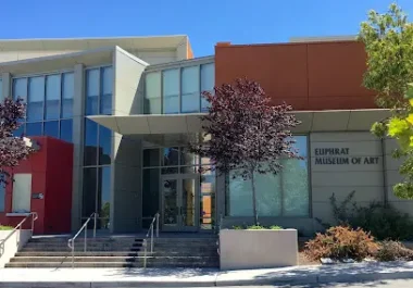 Euphrat Museum Of Art